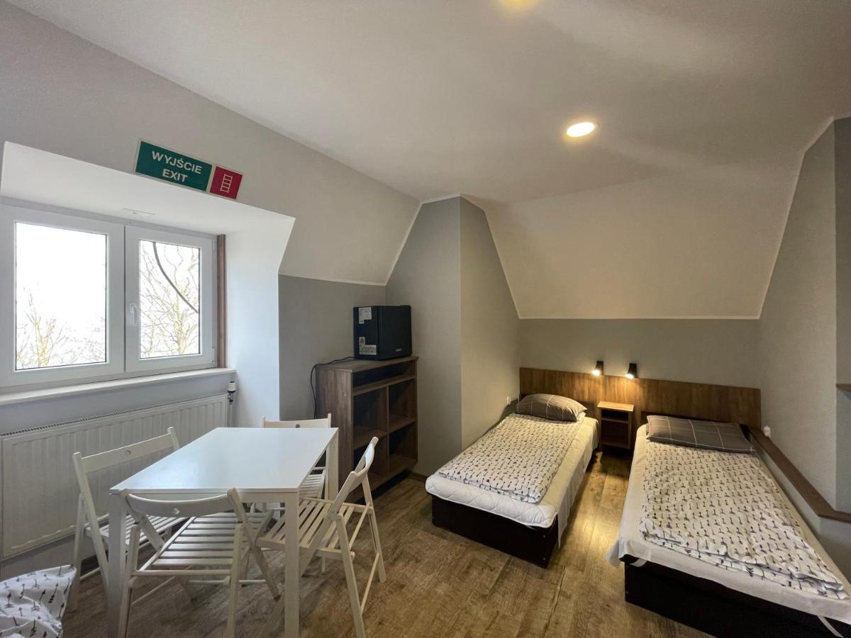 Bp Hostel غدينيا المظهر الخارجي الصورة