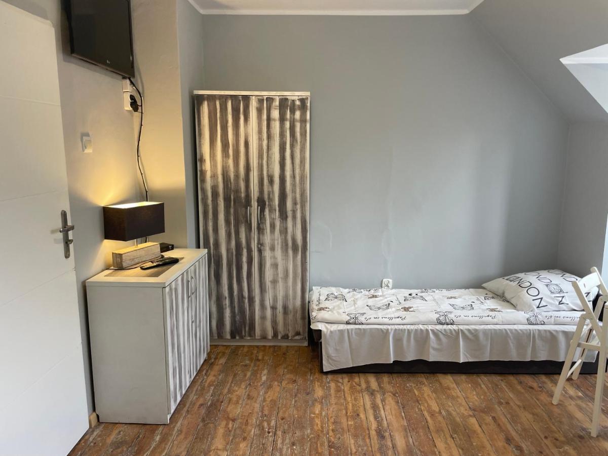 Bp Hostel غدينيا المظهر الخارجي الصورة
