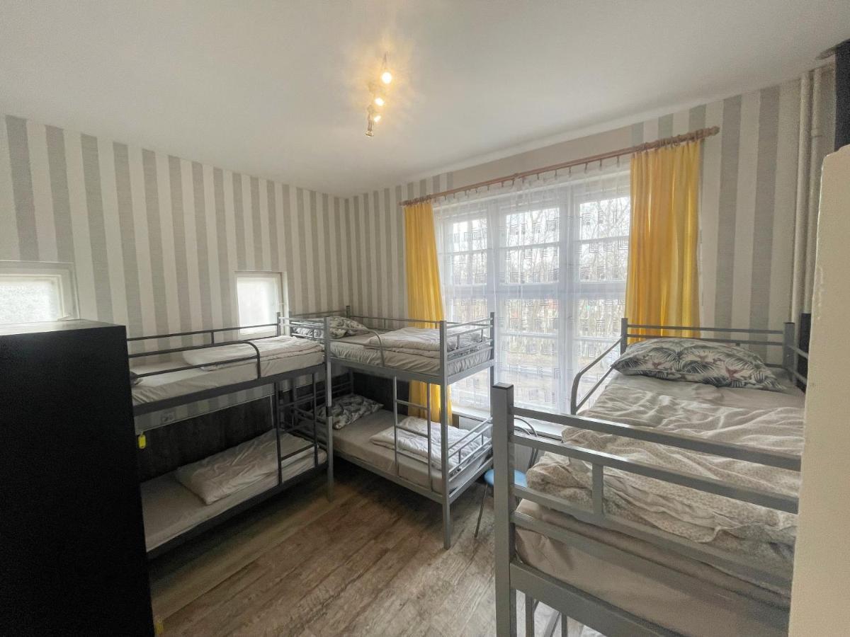 Bp Hostel غدينيا المظهر الخارجي الصورة