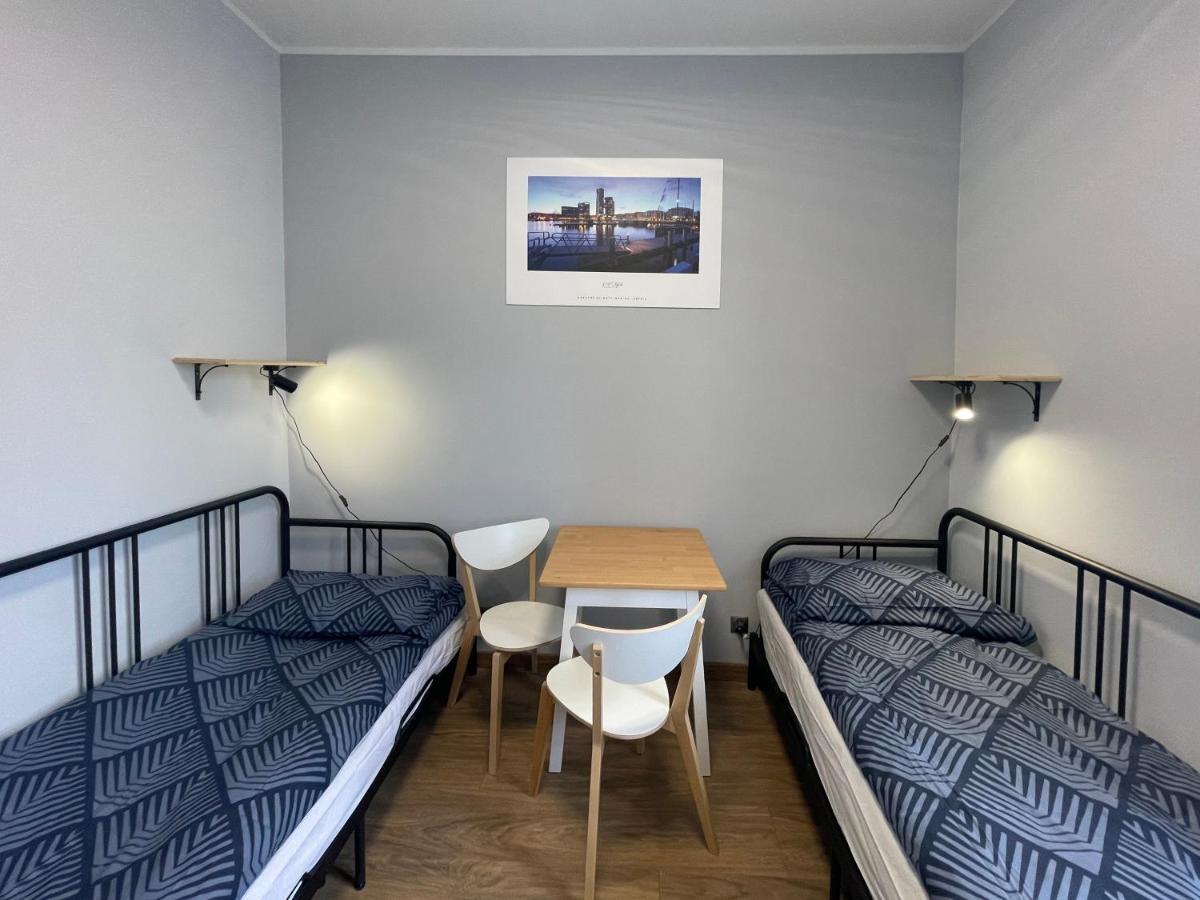 Bp Hostel غدينيا المظهر الخارجي الصورة