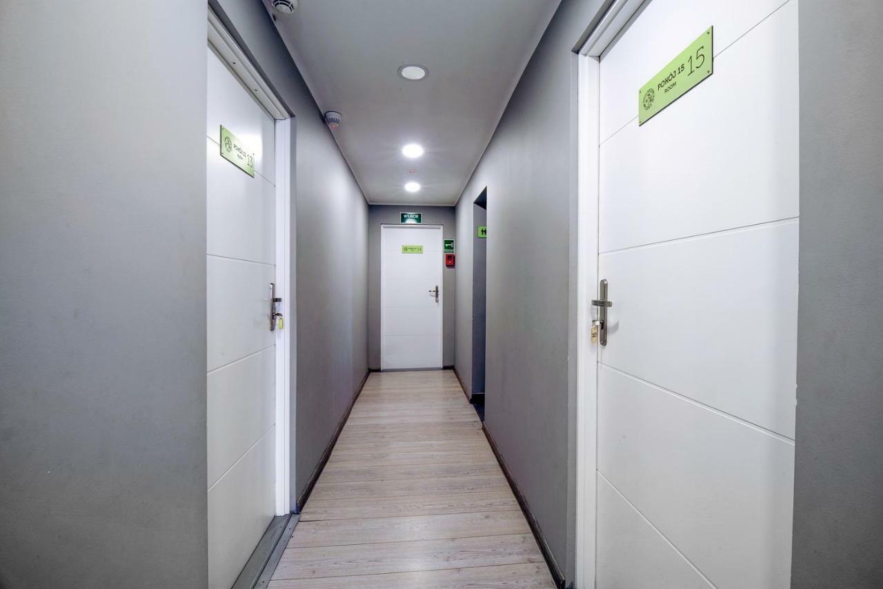 Bp Hostel غدينيا المظهر الخارجي الصورة